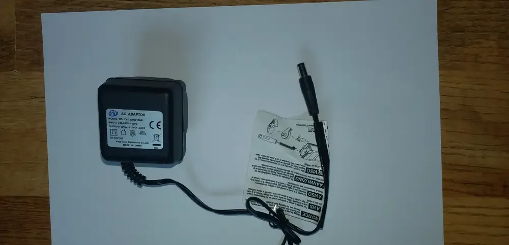 Adaptor AC UK 12Vac 200 si 210mA 2 5VA si 2 4VA