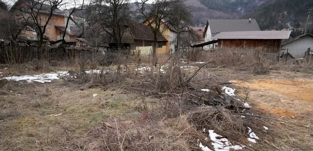 Teren de vanzare Dragoslavele 564mp - Vizavi de rau