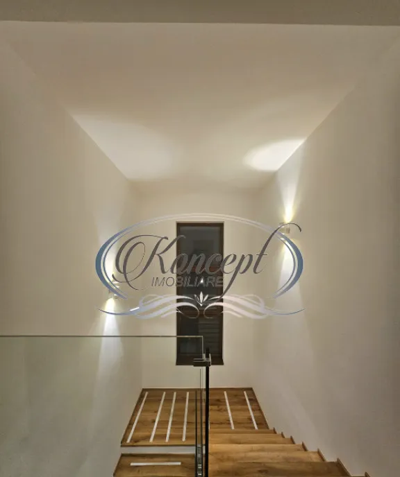 Casa spatioasa cu gradina privata aproape de strada Campului