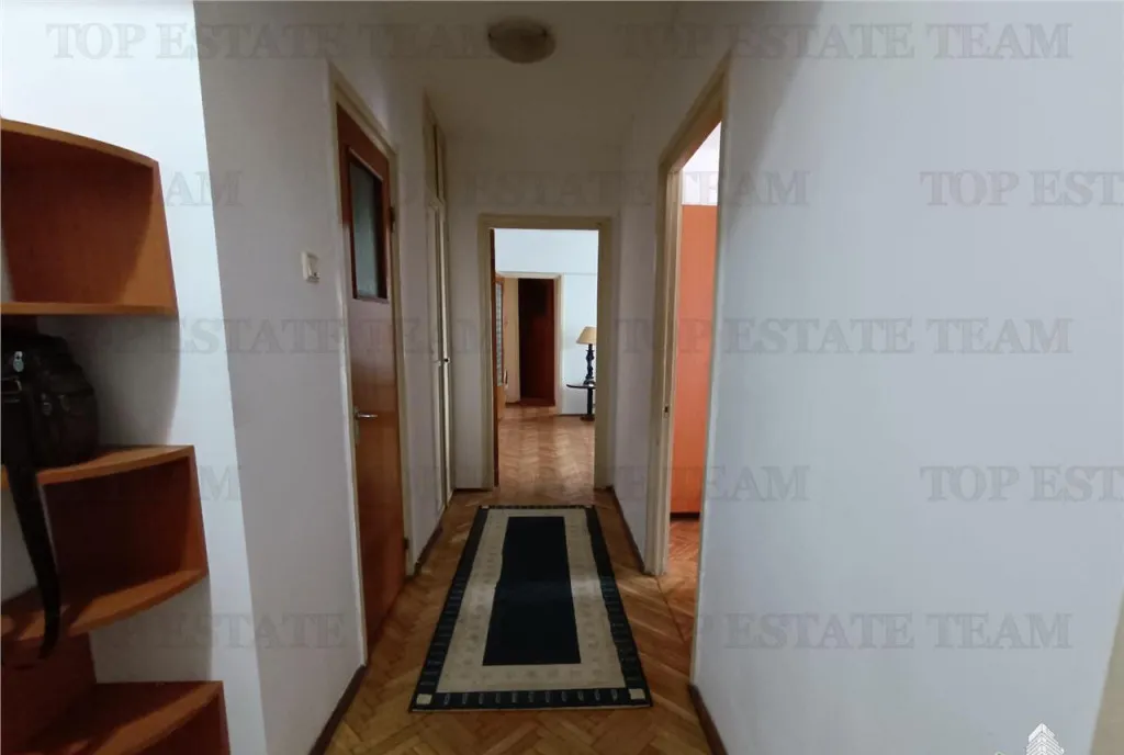 Apartament 3 camere vedere spate Ion Mihalache