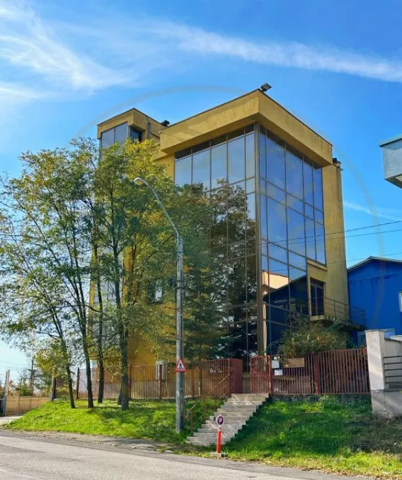 Spatiu premium pentru clinici si companii - eficienta