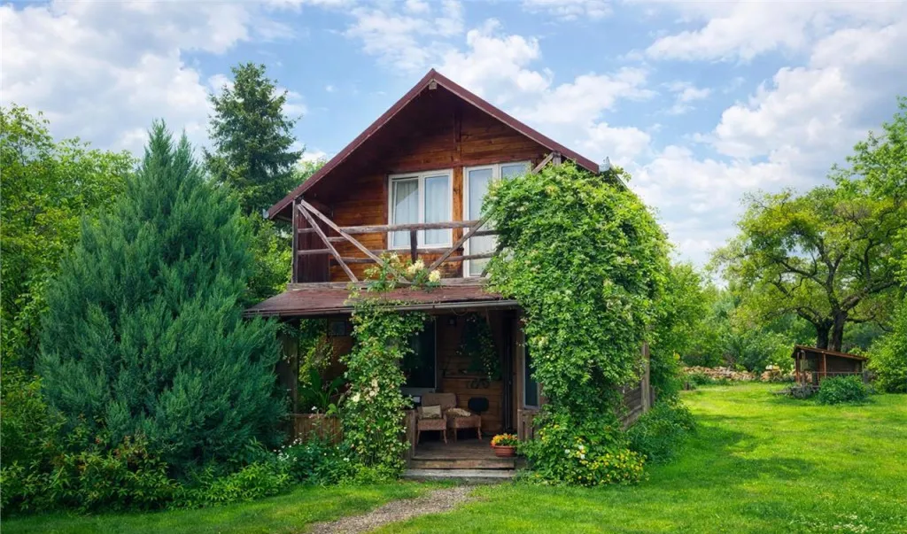 Film Resedinte montane mobilate echipate jacuzzi piscina pr