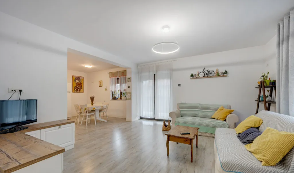 Ciorogarla Str Crinului Mobilata