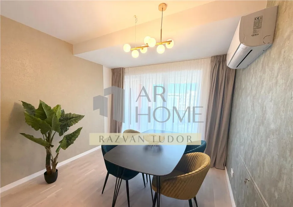 Apartament 3 camere loc de parcare Ploiesti ultracentral