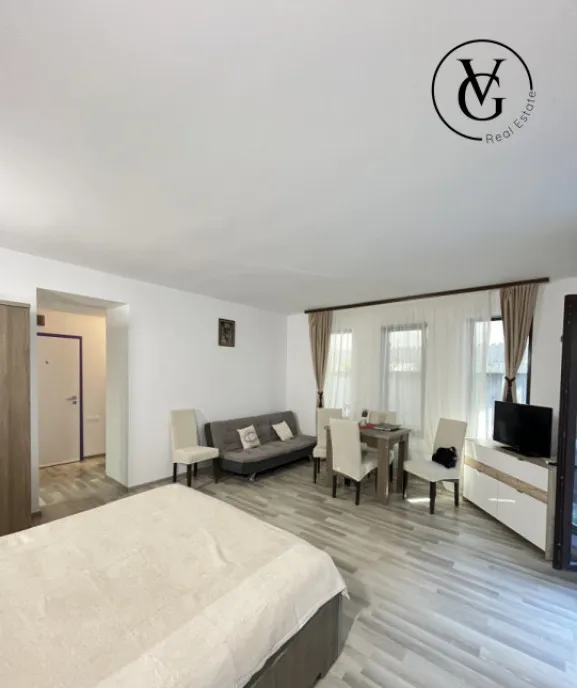 Studio cu gradina proprie Mamaia Sat loc parcare