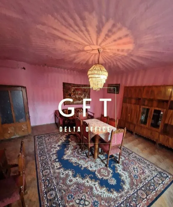 Pret redus Apartament 2 camere 80 mp zona ultr