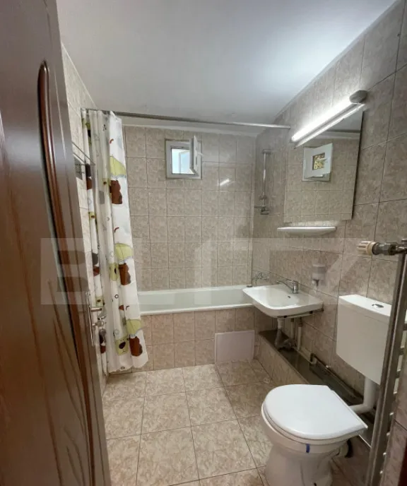 Apartament spatios 3 camere decomandate zona Observatorul