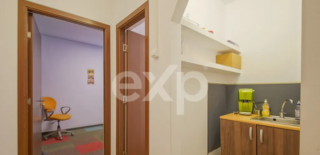 2 Camere in Astra 52 mp Spatiu Birouri