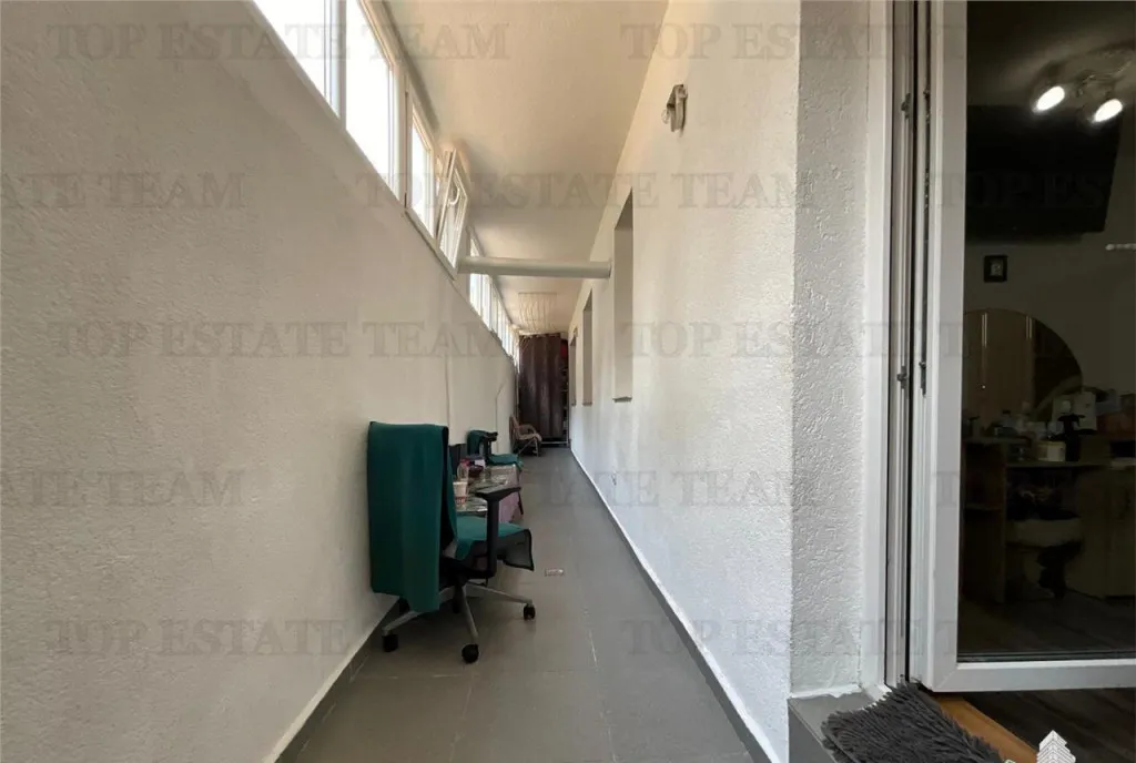 Apartament modern 3 camere cu centrala proprie si 2 bai blo