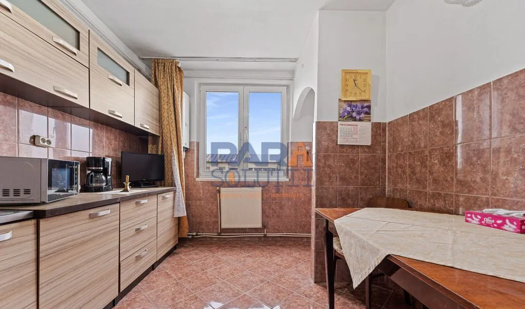 Apartament 4 camere Ultracentral / Bd RomanMusat