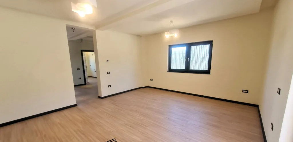 Duplex 117mp teren 300 Sura Mica