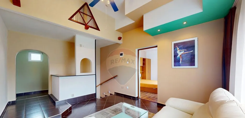 Casa moderna in Cristian Teren suplimentar de 1000