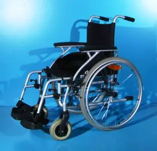 Scaun cu rotile invalizi