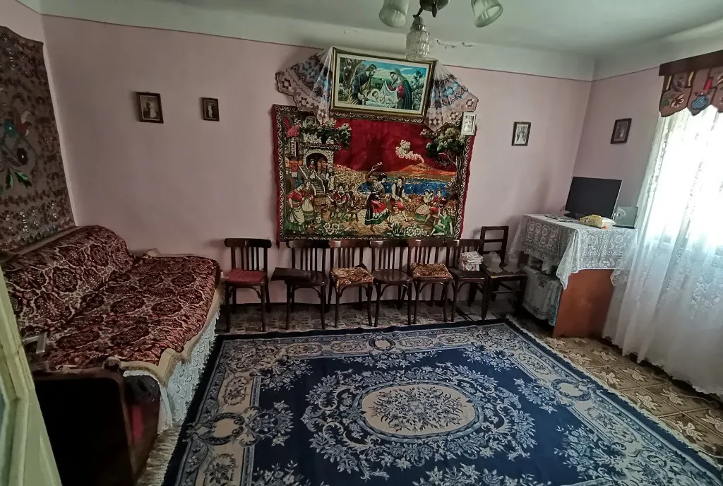 De vanzare garsoniera - zona Lazaret str Henri Coanda