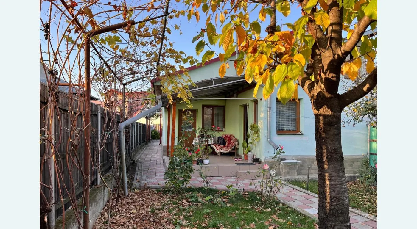Casa 4 Camere 645 mp Teren - Zona Stadion Ploiesti