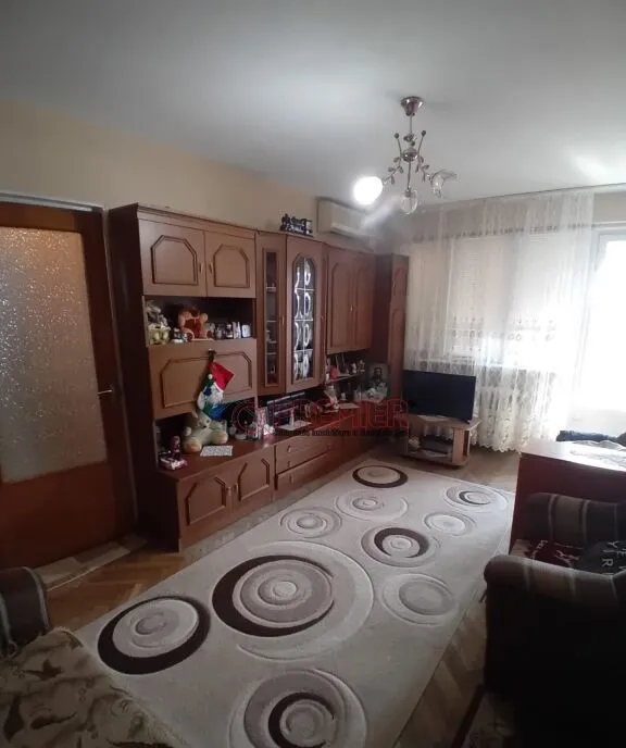 Sector 4 10 minute Metrou Aparatorii Patriei garsoniera