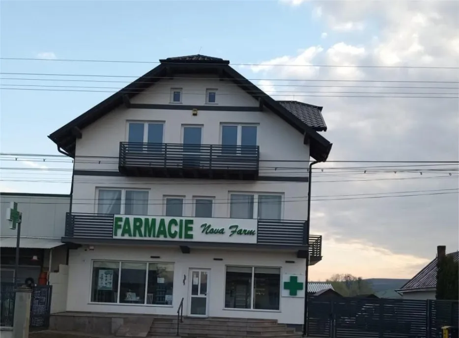Garsoniera luminoasa cu vedere panoramica spre munte Bar