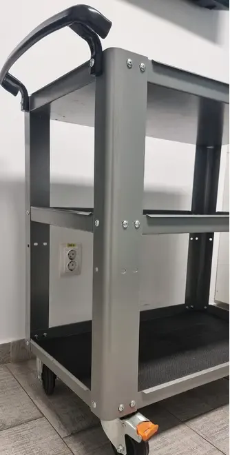 Carucior scule echipat cu 3 polite 4 sarcina 200 kg