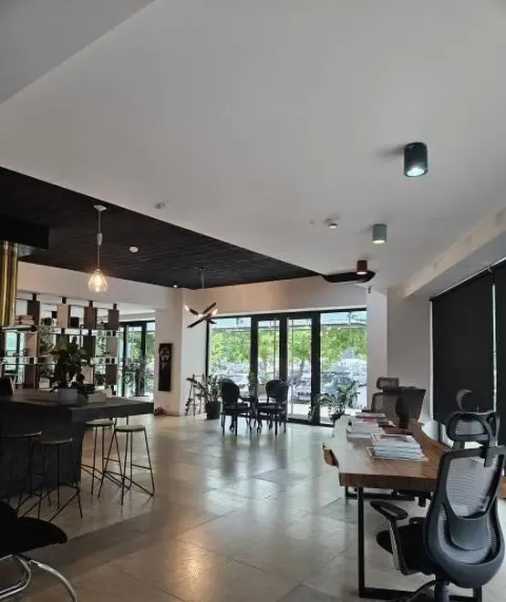 Spatiu comercial de inchiriat Unirii 145mp 5 025euro