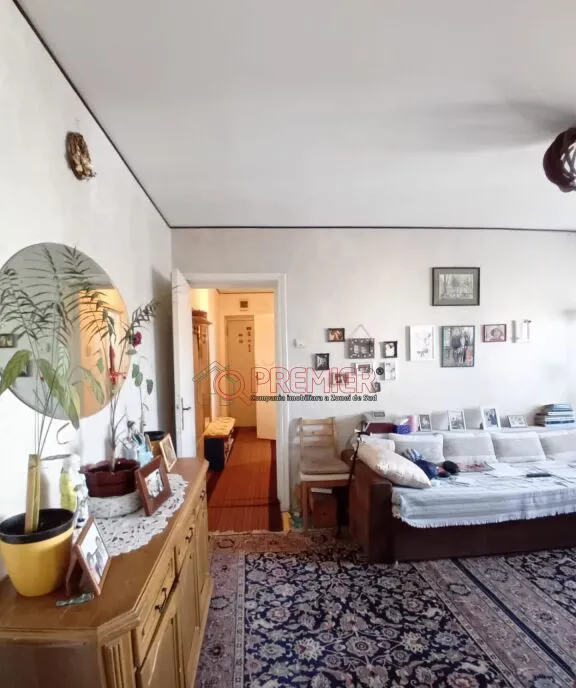 Garsoniera Bragadiru