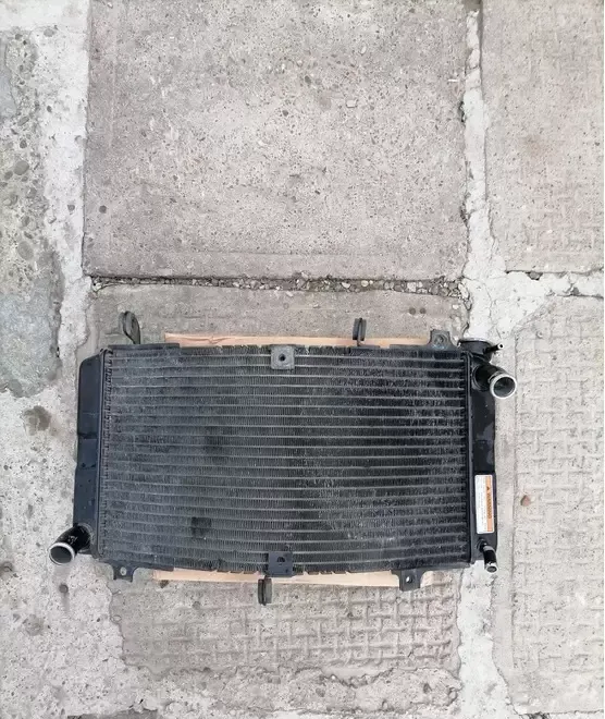 RADIATOR suzuki gsxr 600 / 750 SRAD