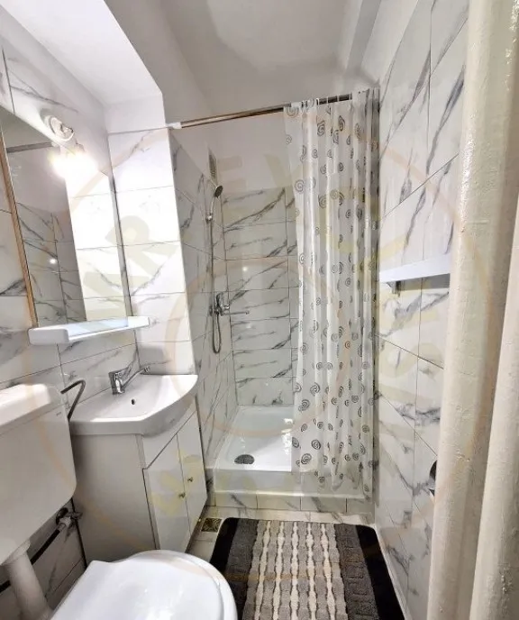 Garsoniera Cocheta de Inchiriat