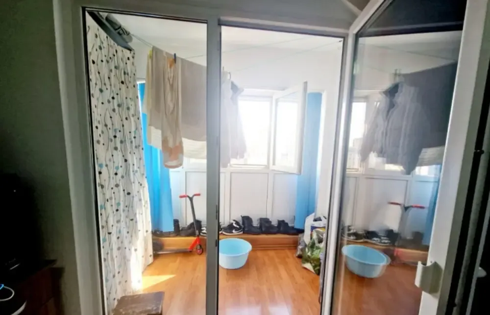 Ap cu 3 camere de vanzare Grigore Moisil Bucuresti