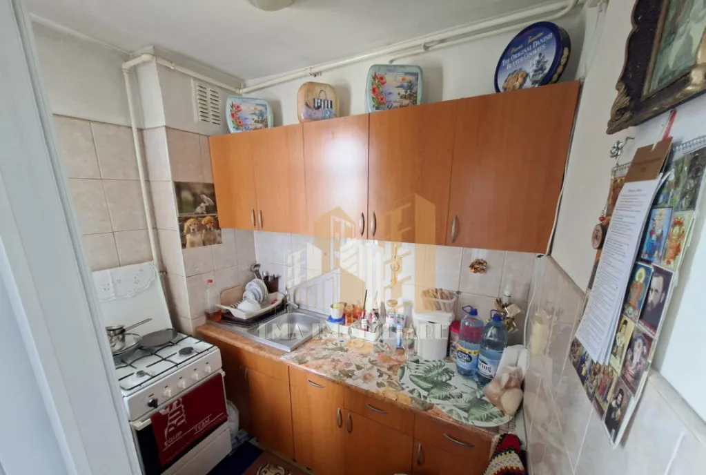 Garsoniera Tractorul Brasov 13 Decembrie