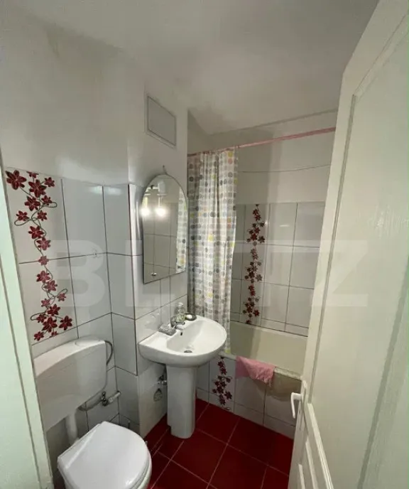 Garsoniera semidecomandata 30 mp zona Expo Transilvania