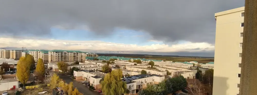 Cosmopolis ap 2 camere decomandat bucatarie inchisa