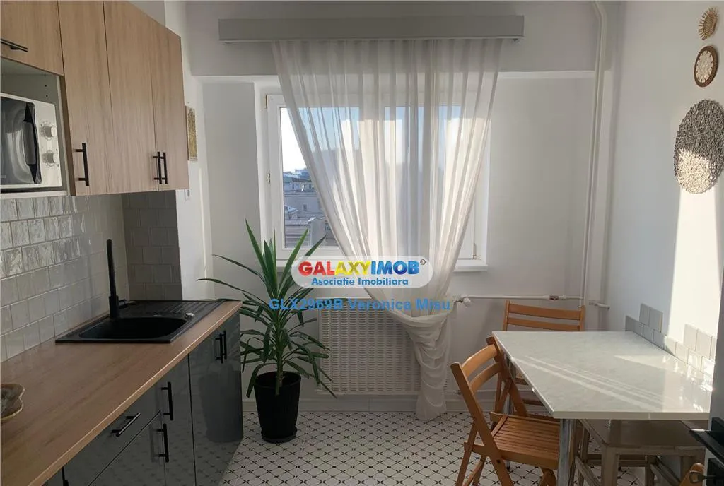 Apartament 2 camere prima bloc nou parcare