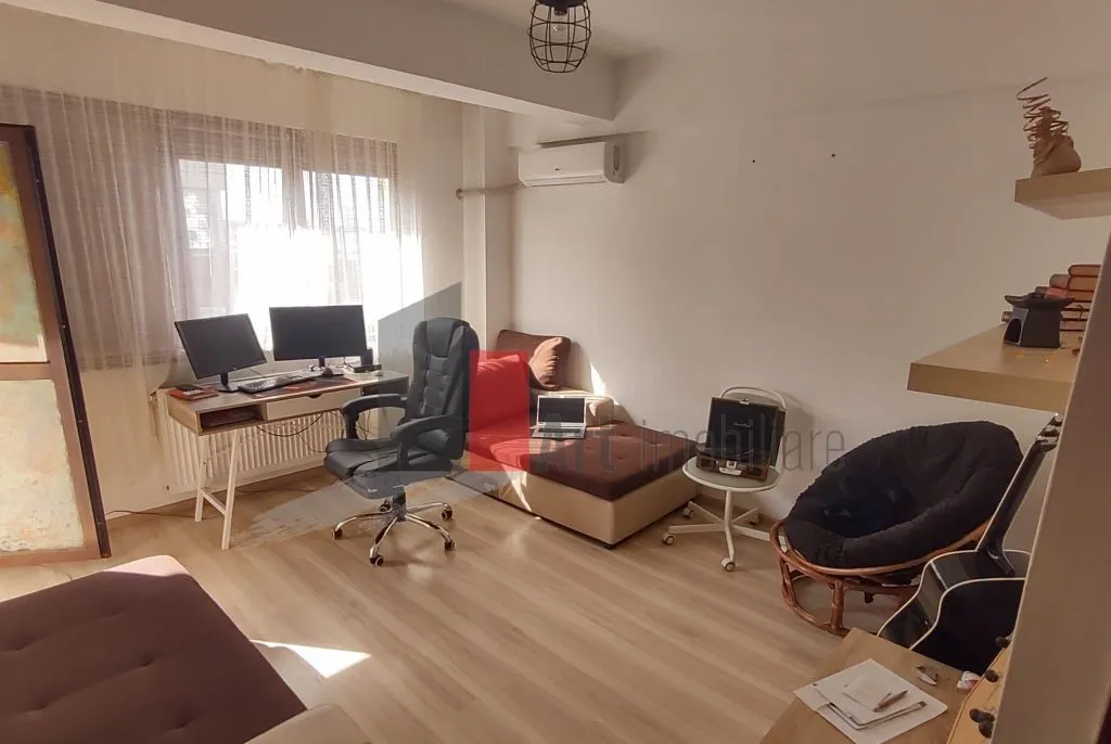 Vanzare garsoniera Bd Metalurgiei Pasajul Europa Unita