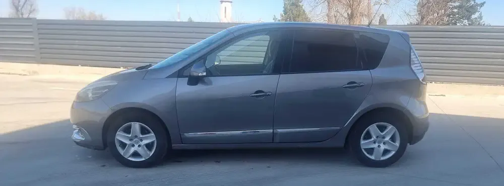 Renault Scenic 2016