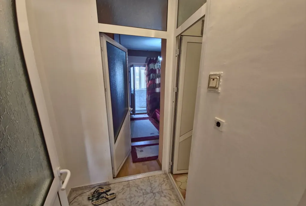 Faleza Nord 2 camere aproape de plaja - 57 mp mobilat/uti