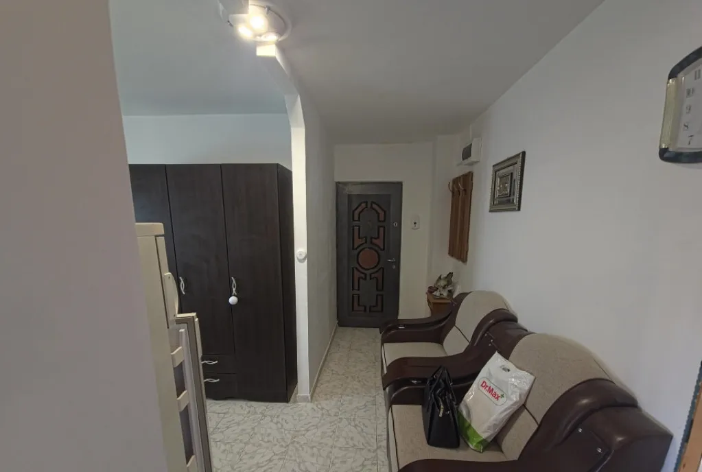 Faleza Nord 2 camere aproape de plaja - 57 mp mobilat/uti