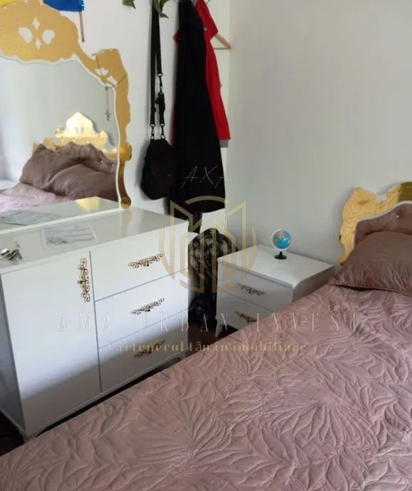 Basarabiei 2 Camere decomandat Bloc Reabilitat Part