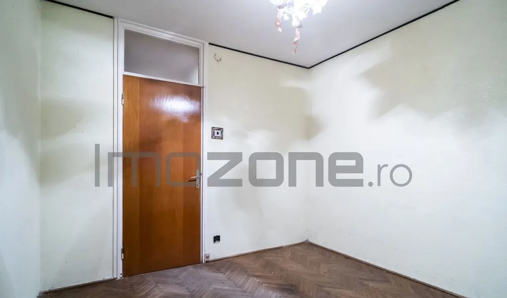 Drumul Taberei 3 camere 4/10 bloc stradal c tie 1980