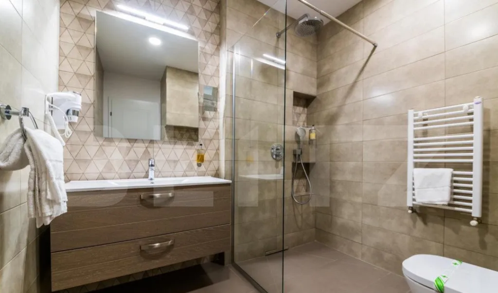 Apartament modern 3 camere 2 bai parcare Calea Turzii