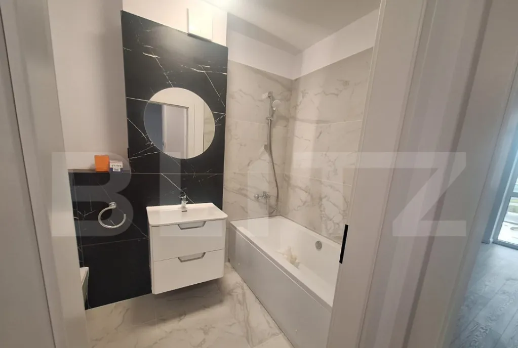 Apartament 3 camere 72 mp Calea Torontalului
