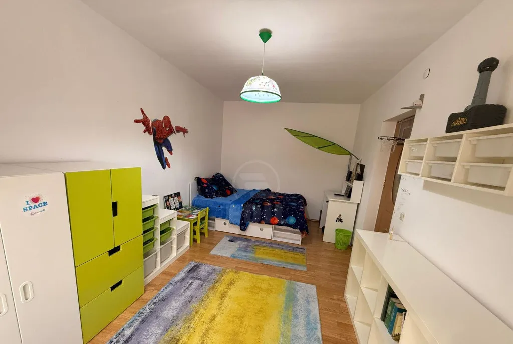 Apartament cu 3 camere zona eroilor