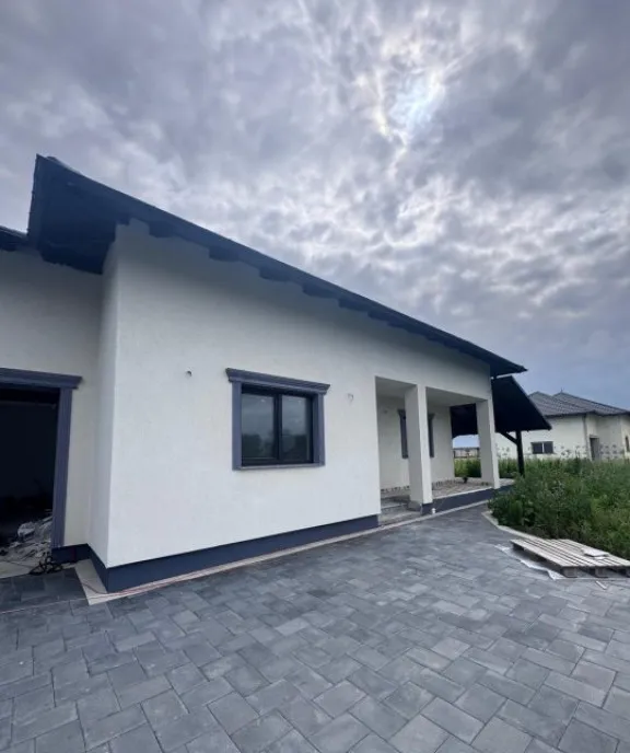 Spatiu comercial de vanzare zona Dumbrava