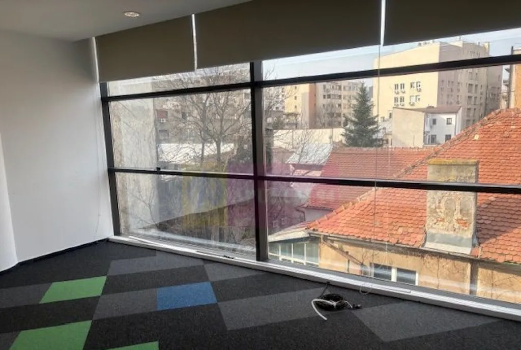 Spatiu birouri Universitate