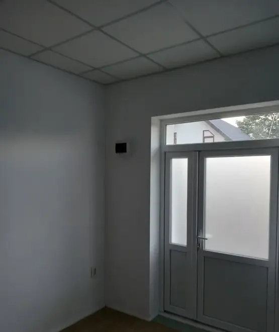 Spatiu comercial pentru inchiriat in comuna Tutora