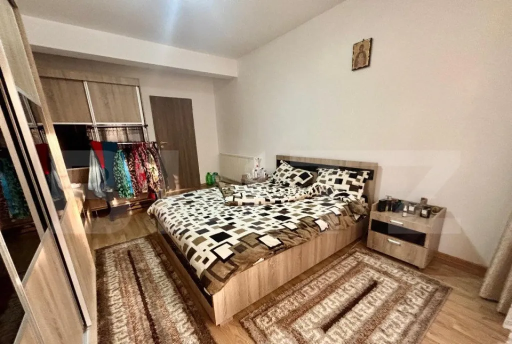 Apartamen 2 camere deco 67mp decomandat intermediar zona