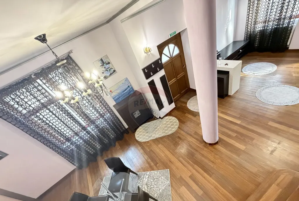 Casa / Vila Individuala -Strada Ronda Bucuresti D