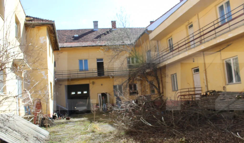 Cladire ultracentrala 1557 mp I Teren 1334 mp I Investitie