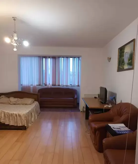 Garsoniera de vanzare str Drumul Valea Doftanei