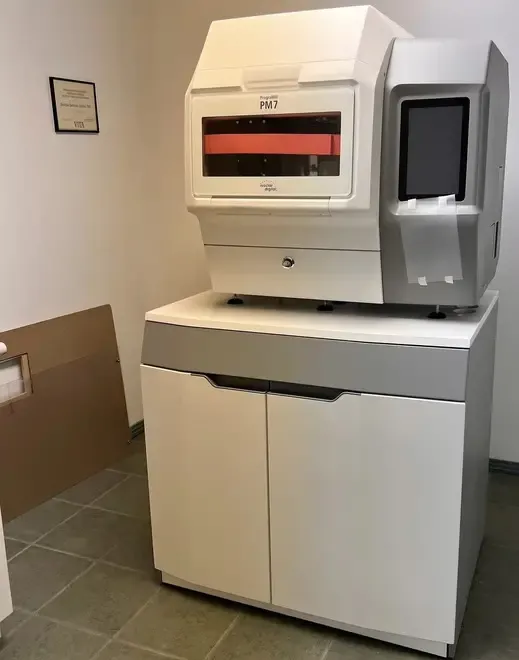 Ivoclar Programill PM7 5-Axis Dental Milling Machine