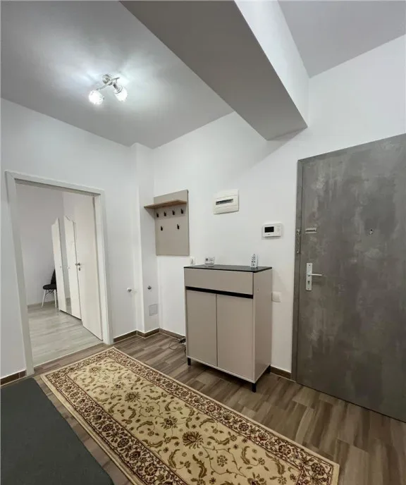 Apartament cu doua camere Coresi Tractorul Brasov
