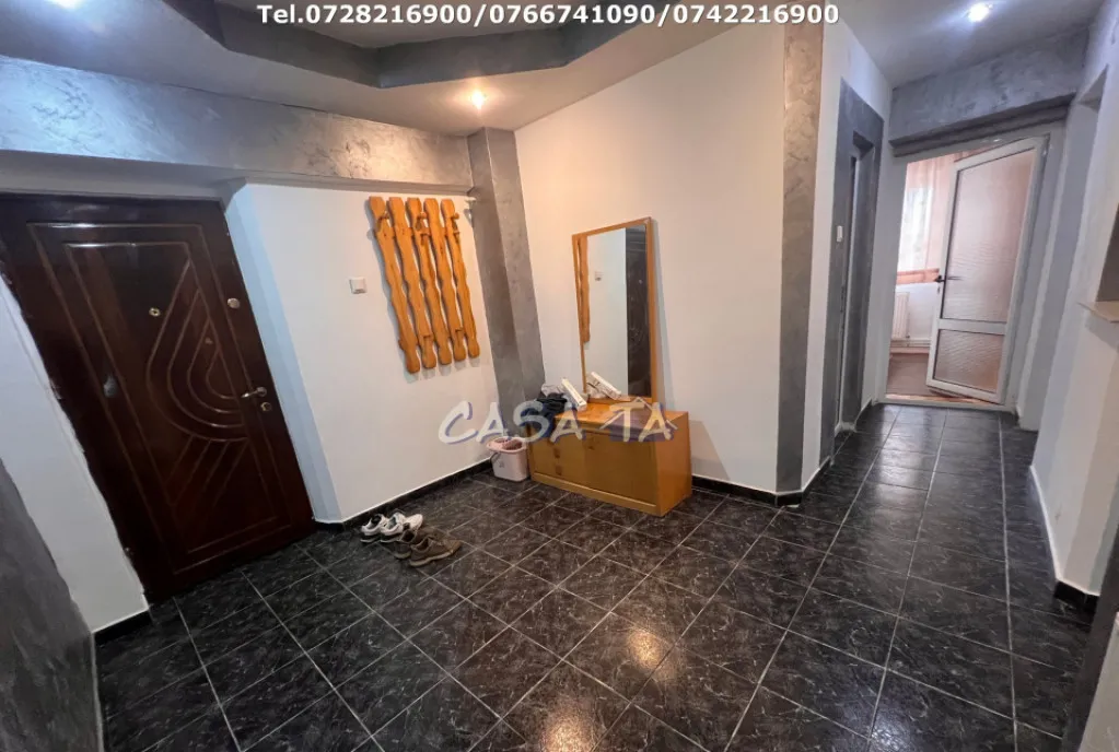 Inchiriere apartament 3 camere situat in Targu Jiu Vict